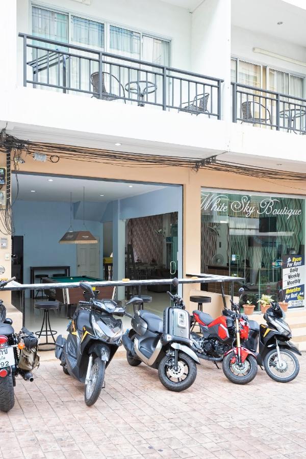 White Sky Boutique Hotel Patong Exterior photo